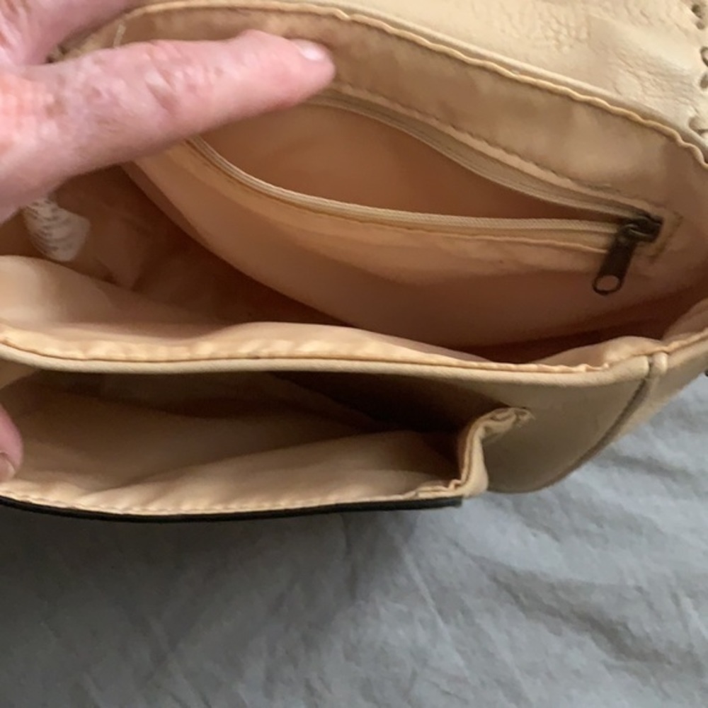 Purse - Picture 8 of 14